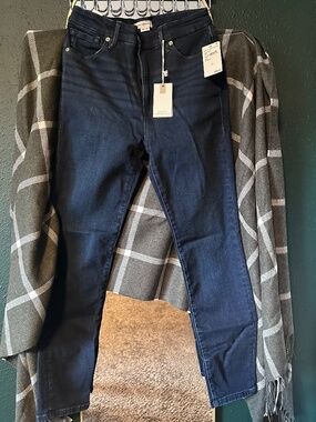 Good American Good Legs Jeans Sz 10 29in inseam, in Blue 224 Rinse.